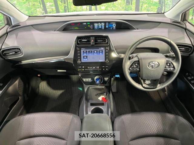 Toyota PRIUS 2022-12 393364-1
