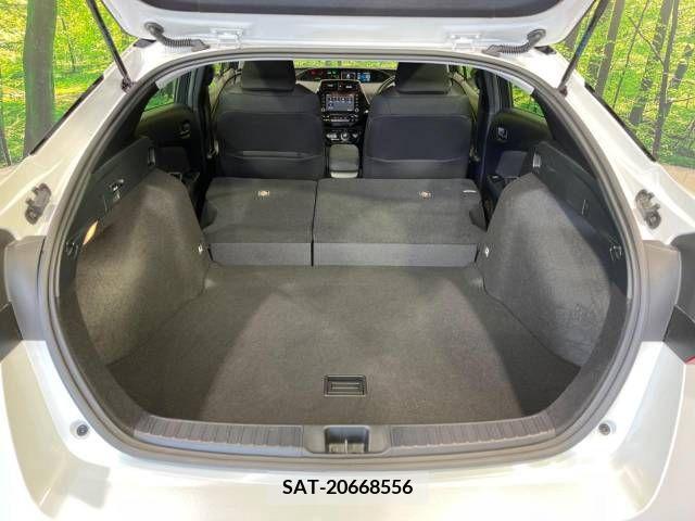 Toyota PRIUS 2022-12 393364-11