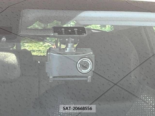 Toyota PRIUS 2022-12 393364-7