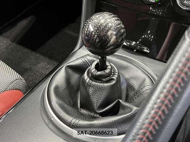 Mazda RX-8 2012-01 222864-4