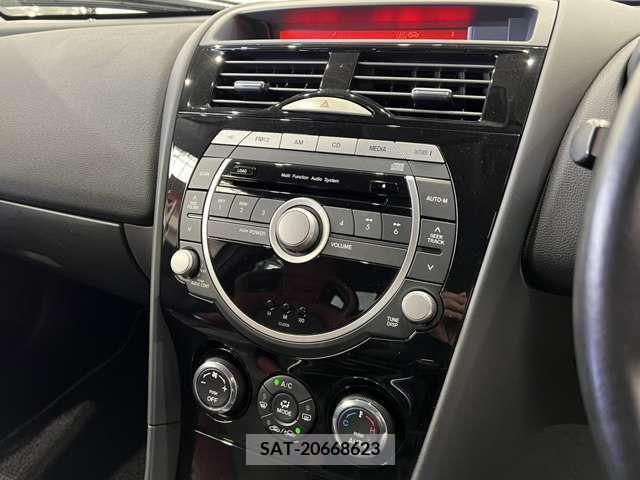 Mazda RX-8 2012-01 222864-18