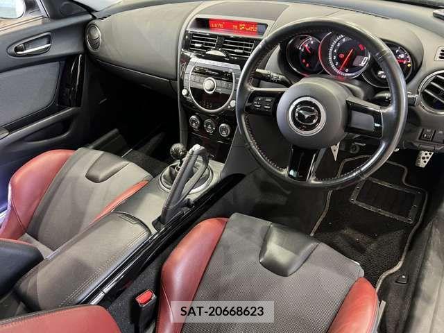 Mazda RX-8 2012-01 222864-16