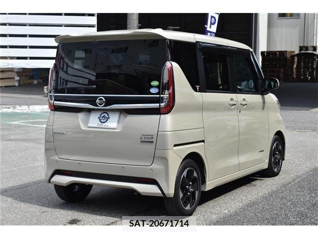 Nissan ROOX 2021-02 354771-2