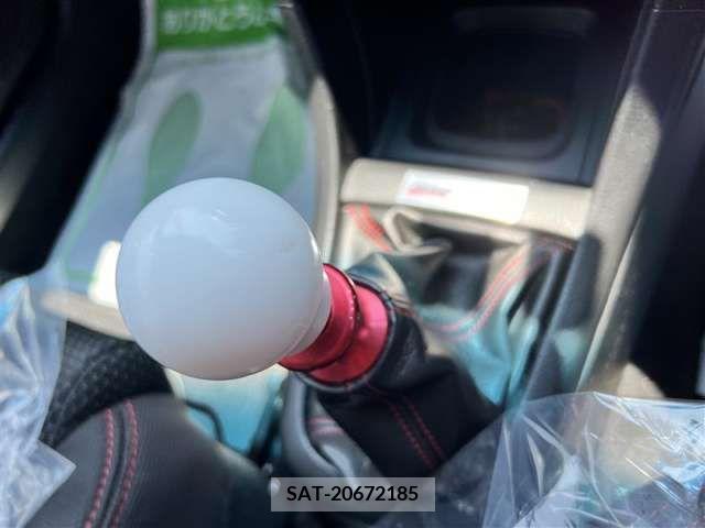 Suzuki SWIFT 2015-10 394398-17
