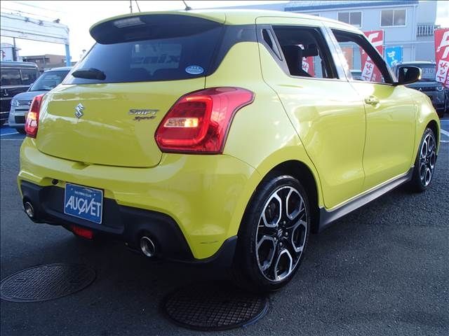 Suzuki SWIFT 2018-10 186285-3