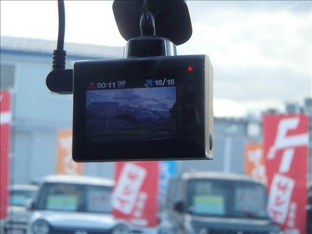 Suzuki SWIFT 2018-10 186285-16