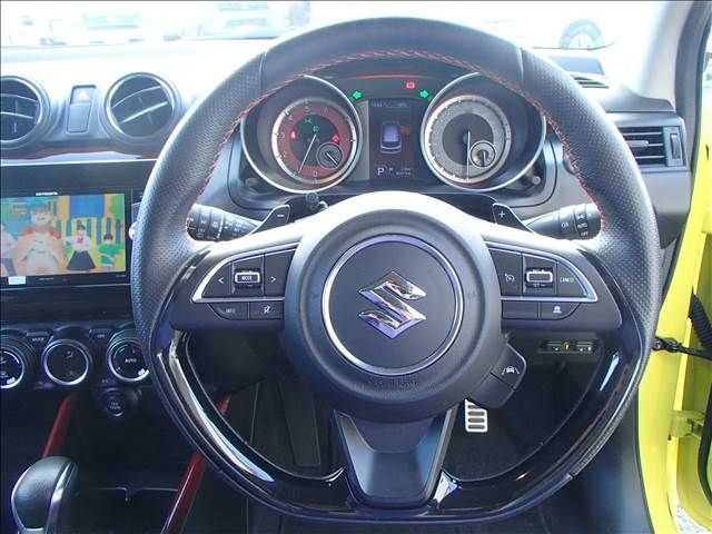Suzuki SWIFT 2018-10 186285-10