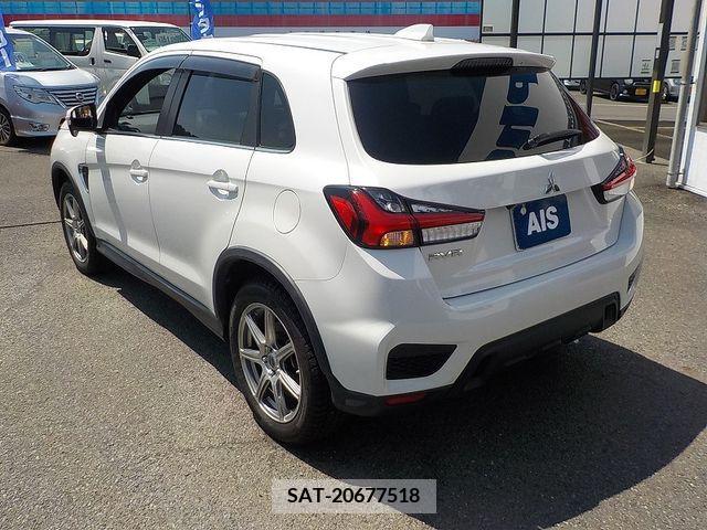 Mitsubishi RVR 2019-08 324458-2