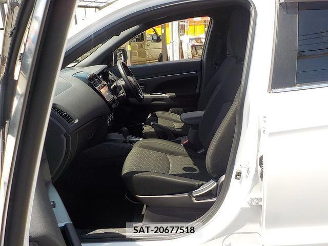 Mitsubishi RVR 2019-08 324458-19