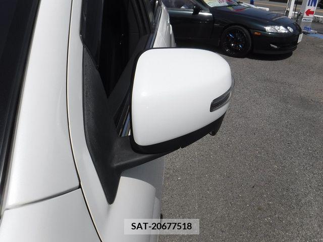 Mitsubishi RVR 2019-08 324458-15