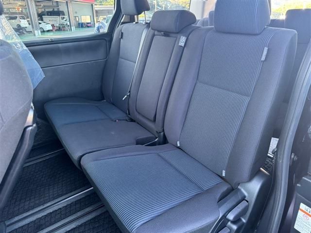 Toyota NOAH 2020-07 18225-4