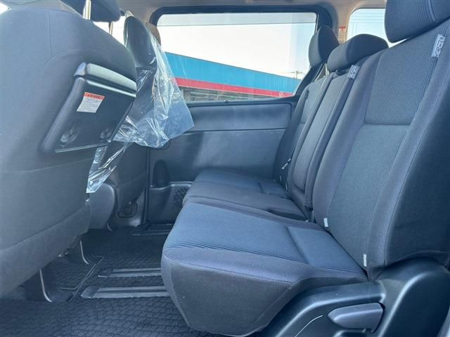 Toyota NOAH 2020-07 18225-3