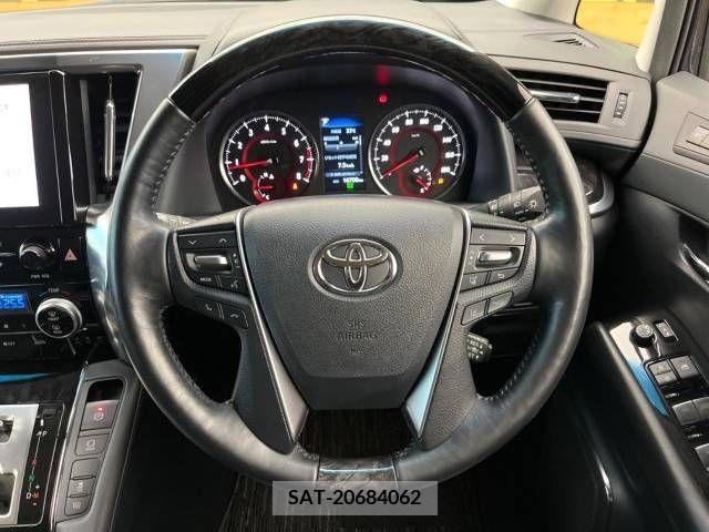 Toyota ALPHARD 2022-05 355554-12