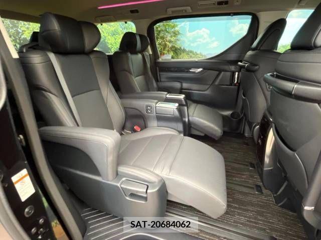 Toyota ALPHARD 2022-05 355554-9
