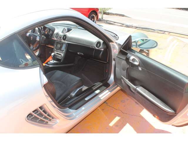 Porsche CAYMAN 2005-12 4536-14