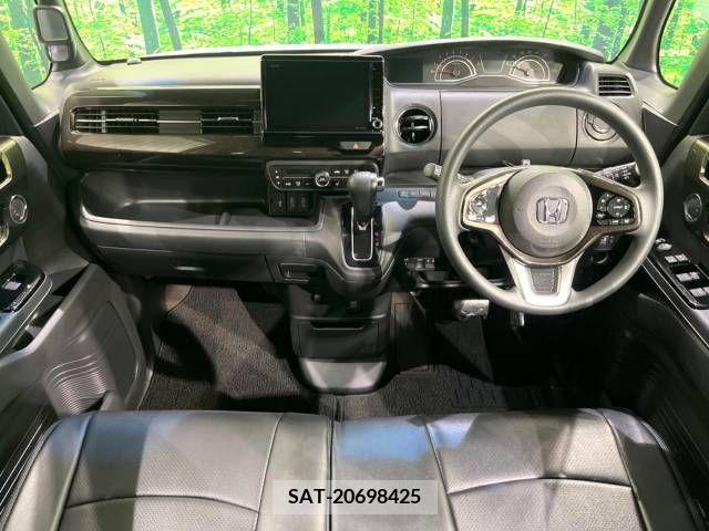 Honda N BOX CUSTOM 2019-07 365028-1