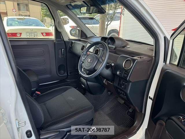Toyota SPADE 2018-10 377022-12