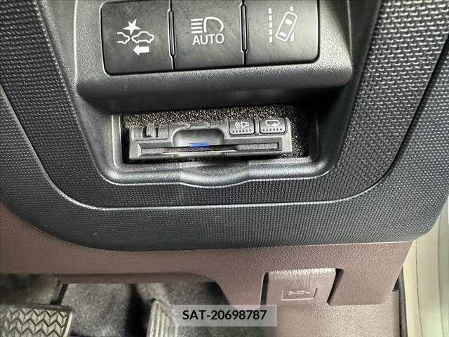 Toyota SPADE 2018-10 377022-27