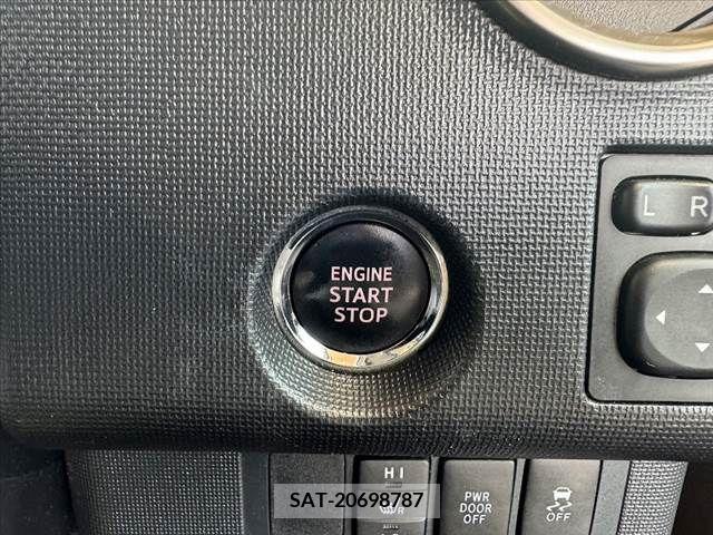 Toyota SPADE 2018-10 377022-24