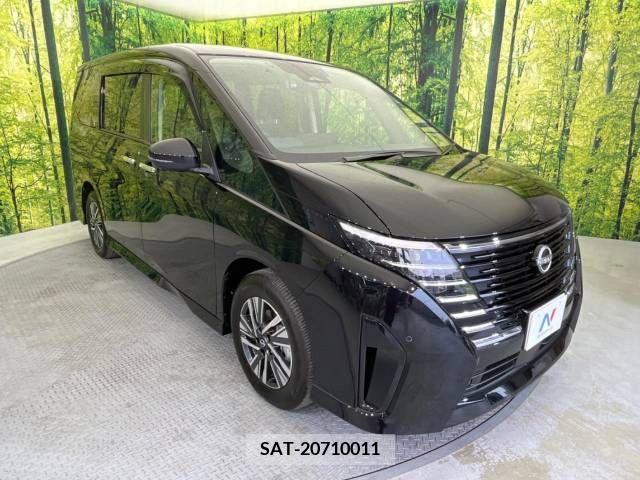 Nissan SERENA 2023-01 211180-17