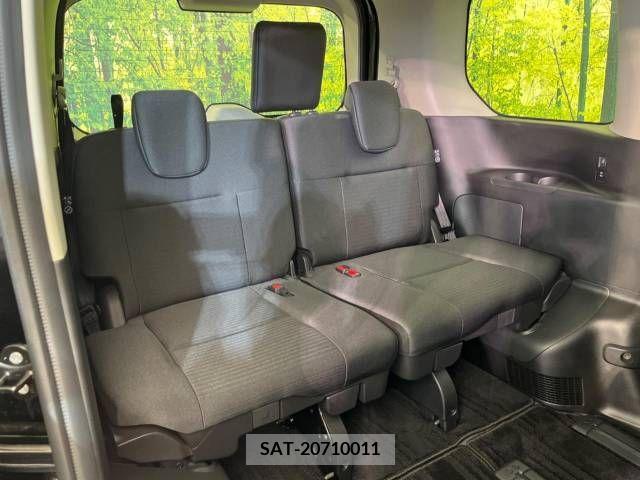 Nissan SERENA 2023-01 211180-10