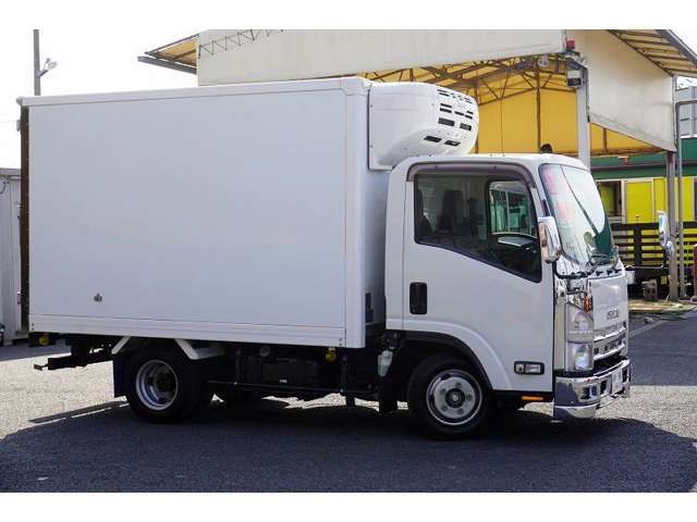 Isuzu ELF TRUCK 2018-05 18767-5