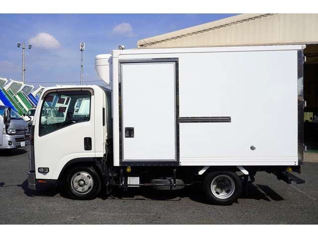 Isuzu ELF TRUCK 2018-05 18767-2