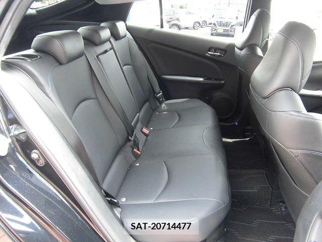 Toyota PRIUS 2016-07 330229-9