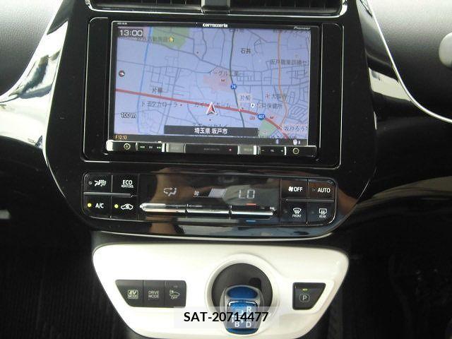 Toyota PRIUS 2016-07 330229-15