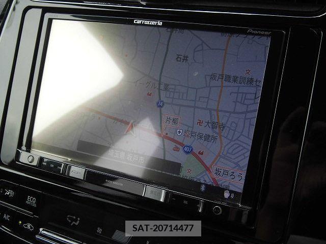 Toyota PRIUS 2016-07 330229-4