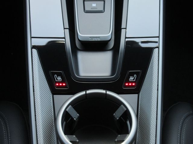 Porsche 911 2020-08 3884-28