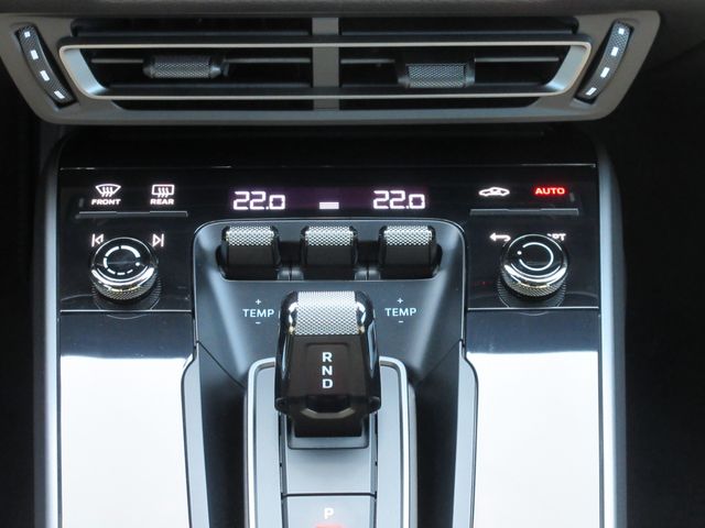 Porsche 911 2020-08 3884-27