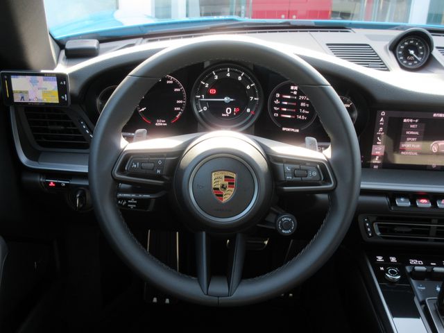 Porsche 911 2020-08 3884-21