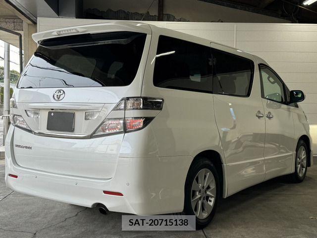 Toyota VELLFIRE 2009-04 218292-1