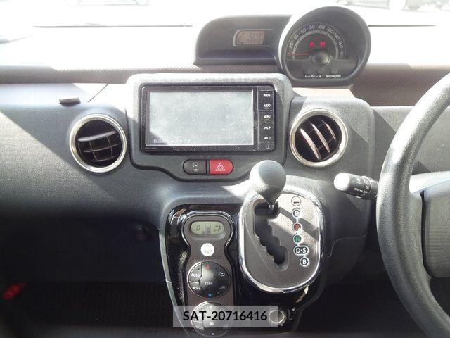 Toyota SPADE 2015-04 313722-10