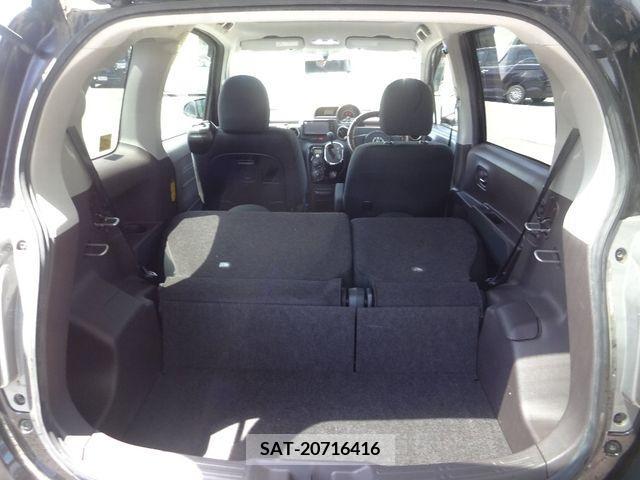 Toyota SPADE 2015-04 313722-5