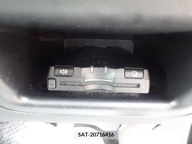 Toyota SPADE 2015-04 313722-26