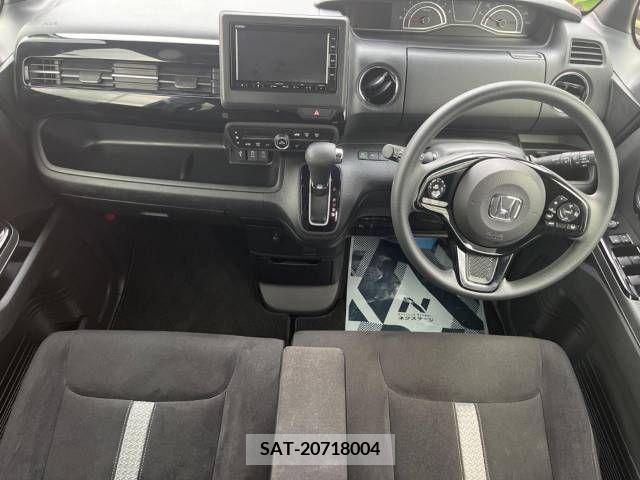 Honda N BOX CUSTOM 2021-07 307348-1