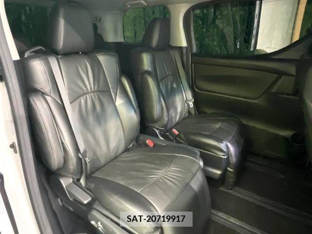 Toyota ALPHARD 2019-12 259155-9