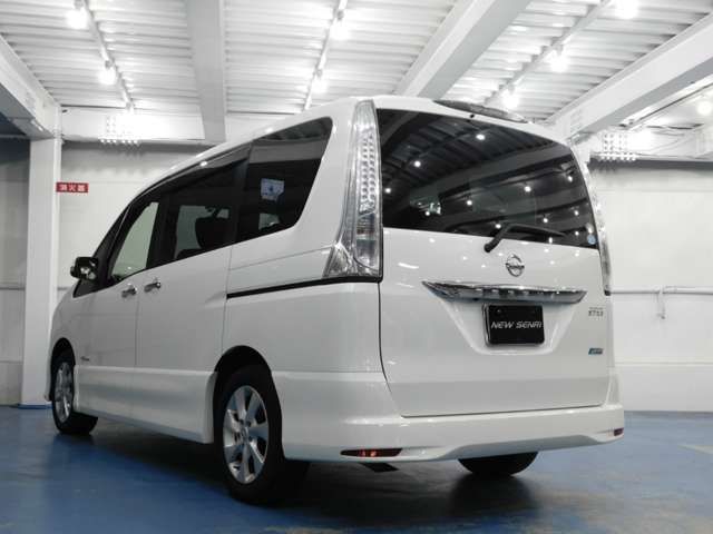 Nissan SERENA 2013-09 19326-2