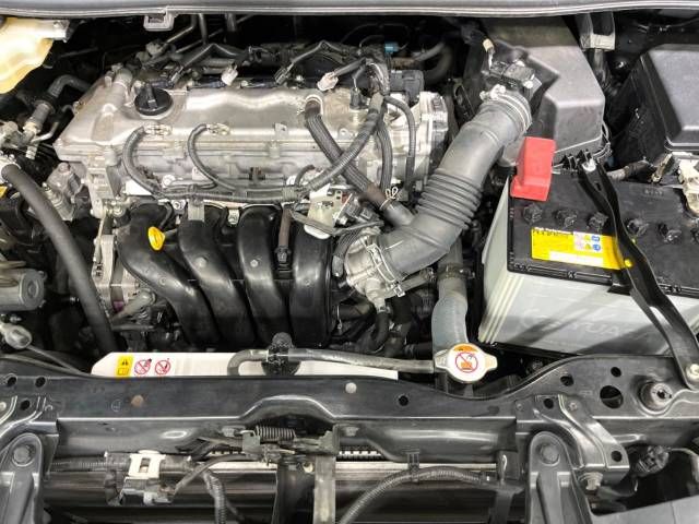 Toyota NOAH 2018-08 11427-18