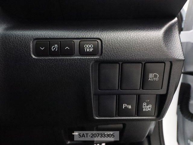 Lexus RC 2022-01 362996-11