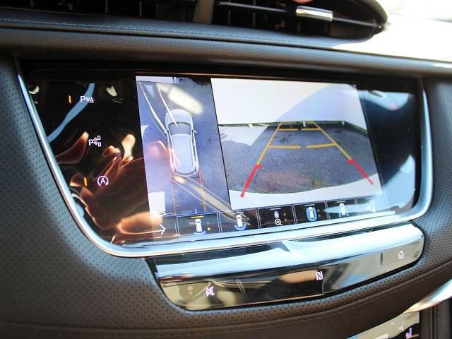 Cadillac XT5 2023-02 15217-13