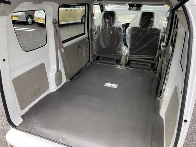 Mitsubishi MINICAB VAN 2023-09 193951-17