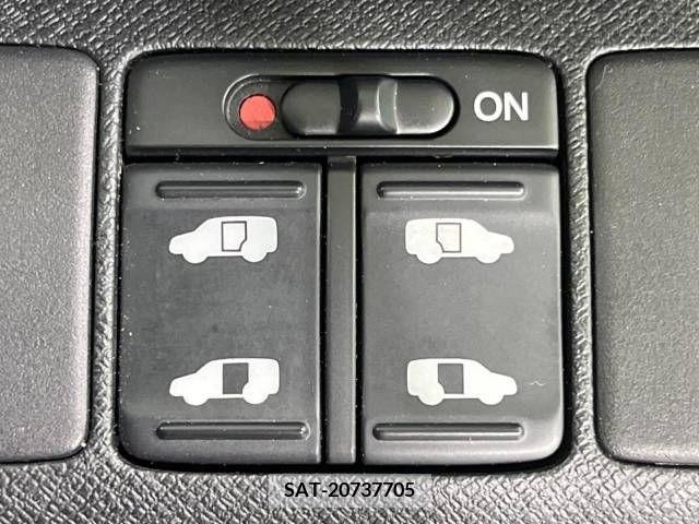Honda STEP WGN 2010-04 324609-5
