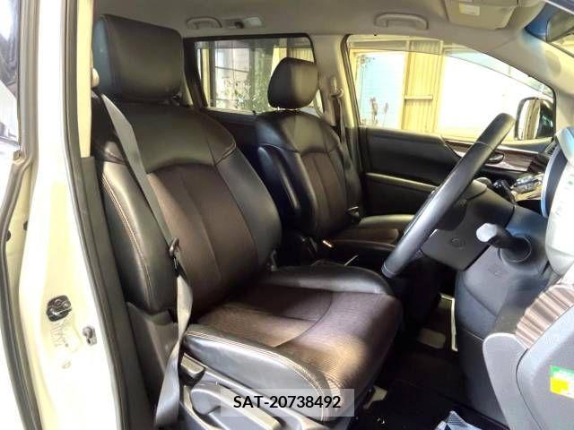 Nissan ELGRAND 2014-07 390645-10
