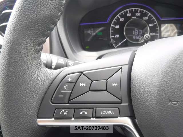 Nissan NOTE 2018-07 223621-6