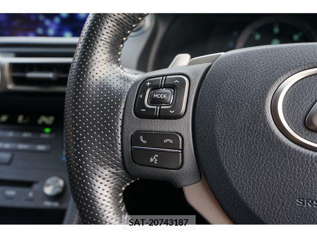 Lexus RC 2019-08 229355-21