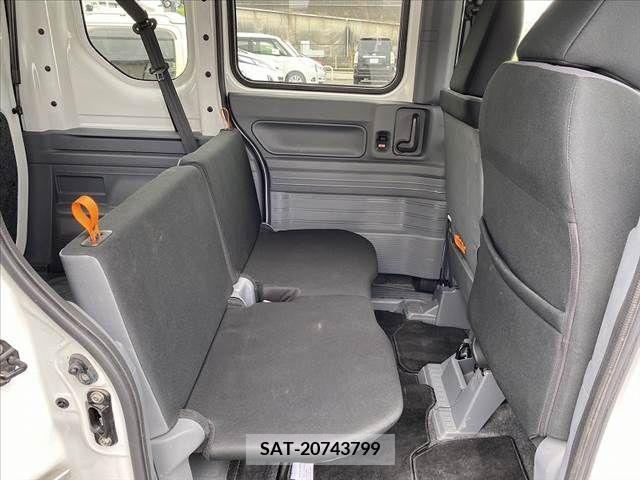 Honda N-VAN 2020-02 280657-17