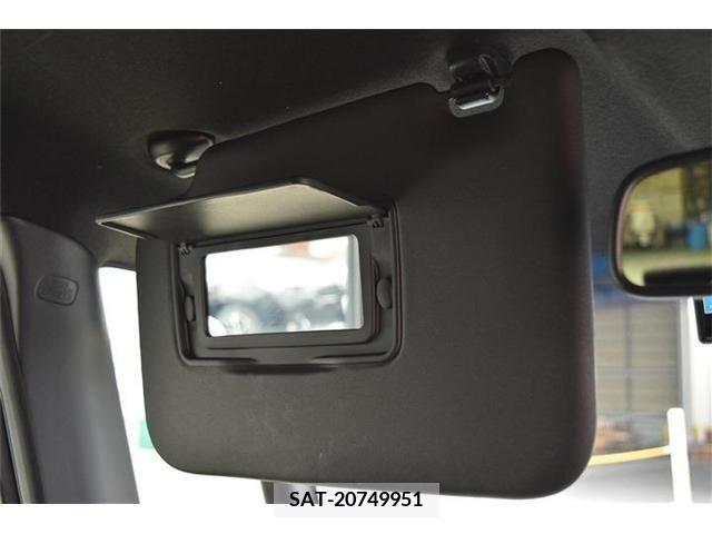 Honda N BOX CUSTOM 2019-10 279213-22